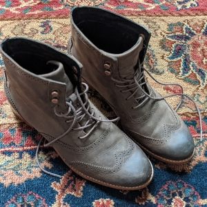 Like New Lace-Up Dark Brown Leather Booties